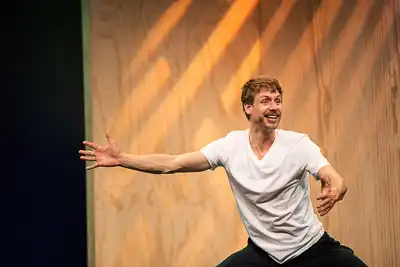 Recensie Thijs van de Meeberg “Met de beste bedoelingen”