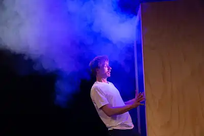 Recensie Thijs van de Meeberg “Met de beste bedoelingen”