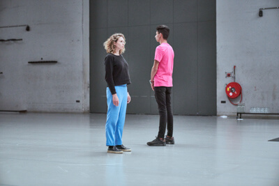 Nederlandse première DYING TOGETHER / Earth 
