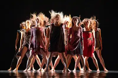 Tomeloze energie bij Spring van Introdans