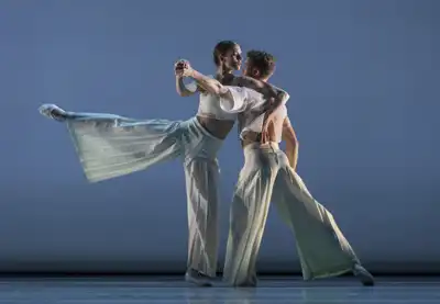 Droomachtig meditatieve Icoon bij Introdans