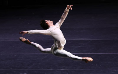 Het Nationale Ballet   METAMORPHOSIS 3 foto Hans Gerritsen 1MRT5350