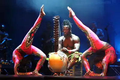Recensie Afrikaanse Vibes  in Afrique en Cirque  -  Kalabanté 