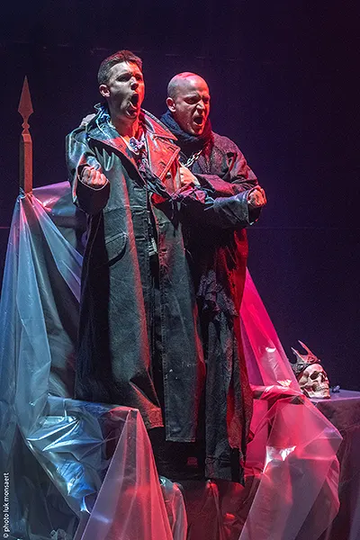 Mike Wauters en Leendert De Vis in Hamlet