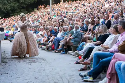 De concertagenda van Live At Amsterdamse Bos seizoen 2024 is compleet!