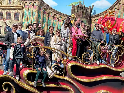 Musicalgasten vieren 25ste verjaardag Plopsaland De Panne