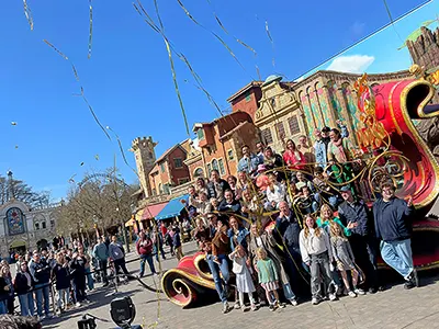 Musicalgasten vieren 25ste verjaardag Plopsaland De Panne