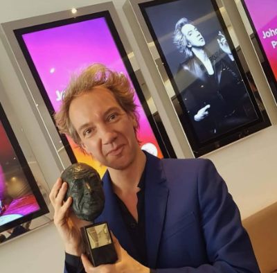 Uitreiking Johan Kaart Prijs 2024 aan zanger, entertainer, acteur Sven Ratzke
