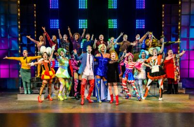 YEAH! voor KINKY BOOTS 