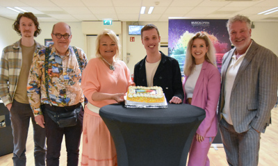 Musicalopera Theaterproducties presenteert "Bovenkamers"