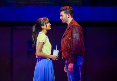 Scenebeeld Grease 05 c Roy Beusker en Annemieke van der Togt
