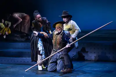 Recensie IJzersterk jong ensemble geeft ‘kracht’ aan de nieuwe productie van DE MAN VAN LA MANCHA!