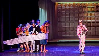 Mithe brengt ambitieuze Charlie and the Chocolate Factory