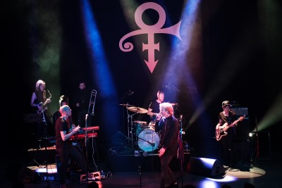 Eervolle hommage aan Prince