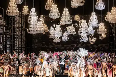 Recensie - Nationale Opera speelt Die Fledermaus