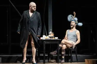 Recensie - Nationale Opera speelt Die Fledermaus
